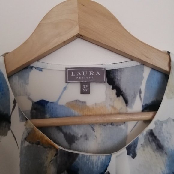 Laura Petites Abstract Floral Sleeveless Blouse - Picture 3 of 7